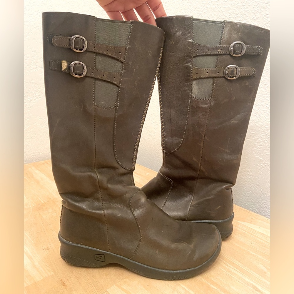 Keen Bern Baby bern tall boots size 7